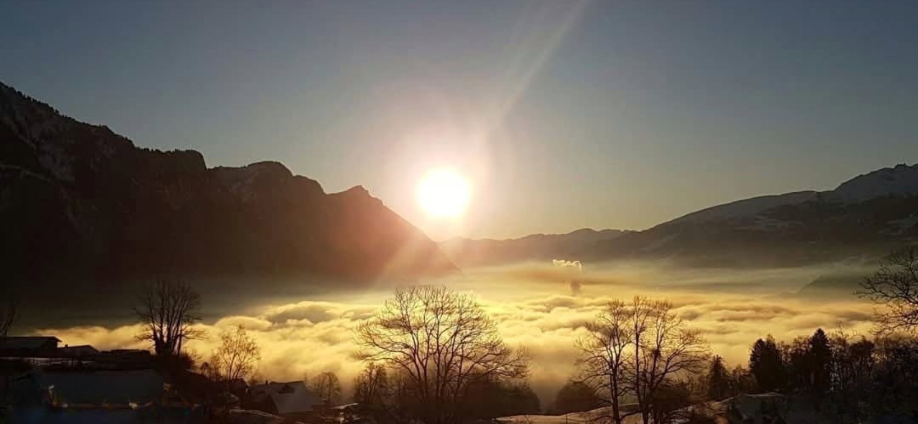 Sonnenaufgang über dem Sarganserland